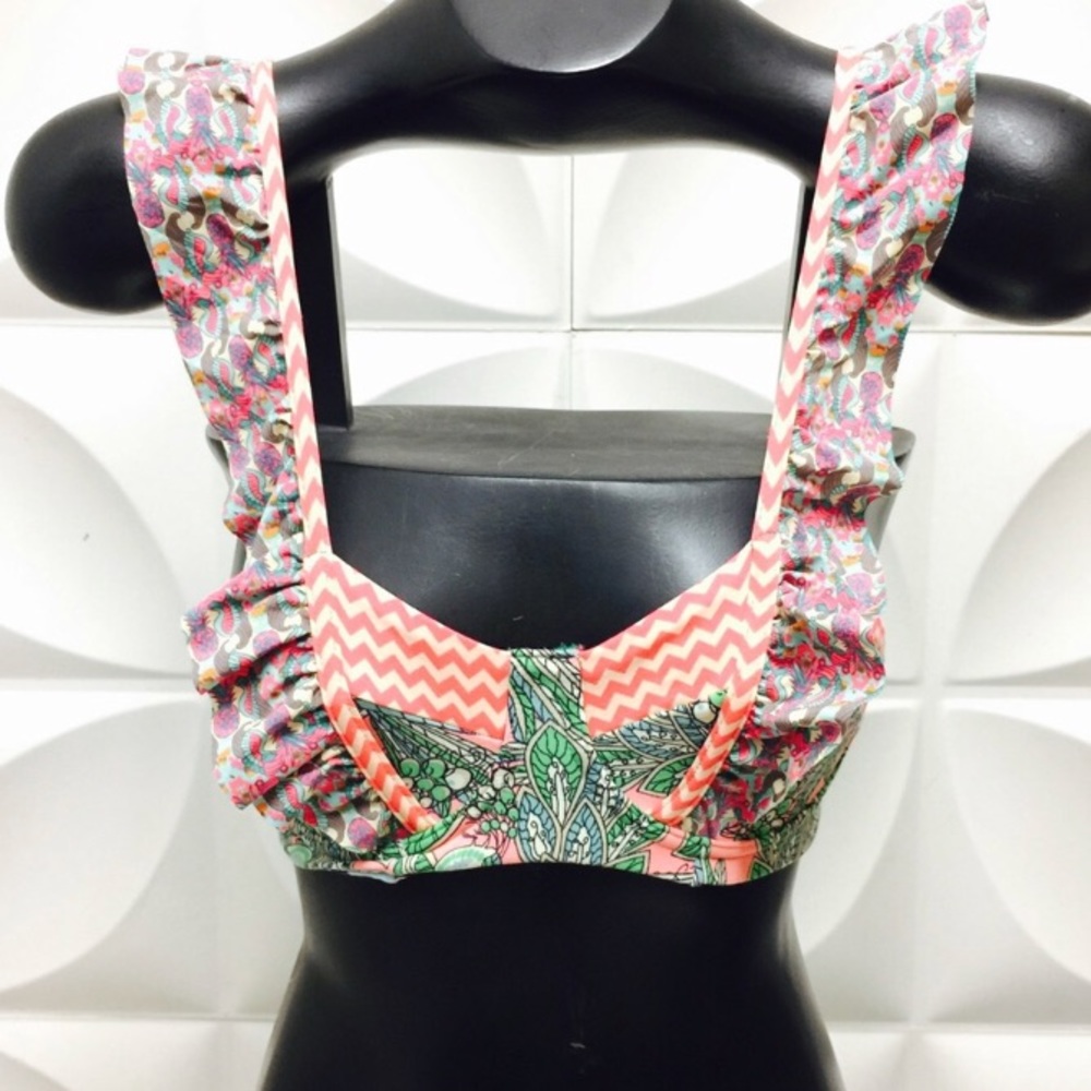 Maaji bikini top size small